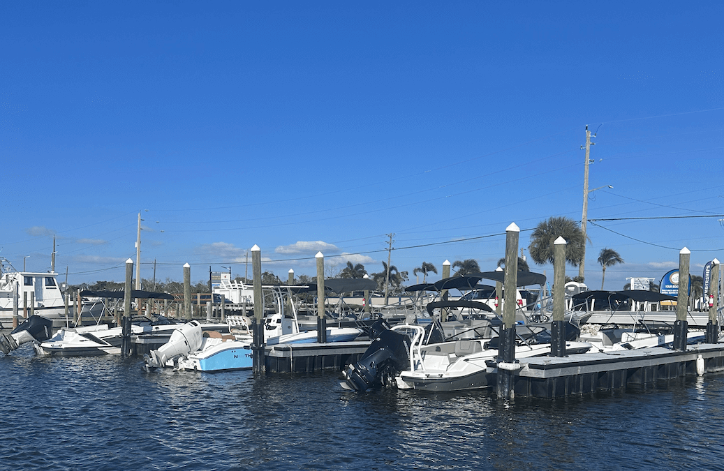 Boating in Fort Myers Beach: A Visitor’s Guide
